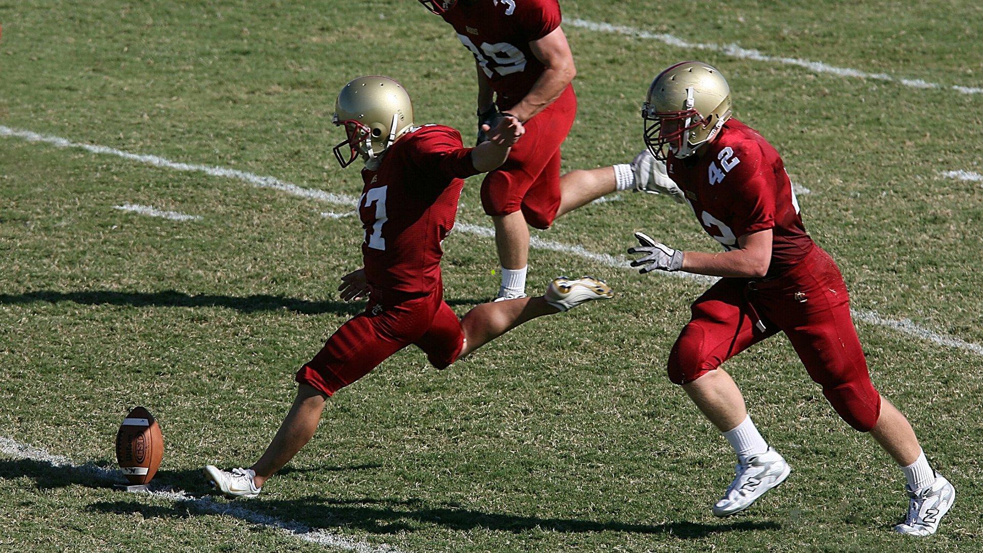 【PG】前沙尔克体育总监揭秘，孔帕尼执掌伯恩利前曾获德甲邀约 真实品格成关键吸引力